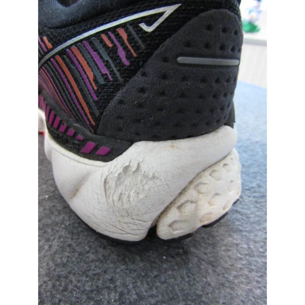 Brooks Adrenaline GTS 19 Women's Sz. 7.5 Black Purple Running Shoes 1202841B080